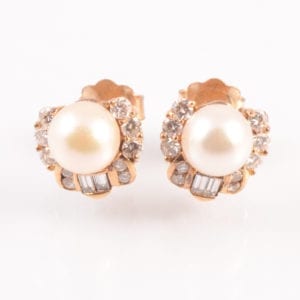 A A Pair of Cultured Pearl