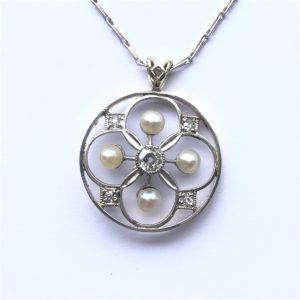 A Pearl and Diamond Pendant/Brooch, circa 1900
