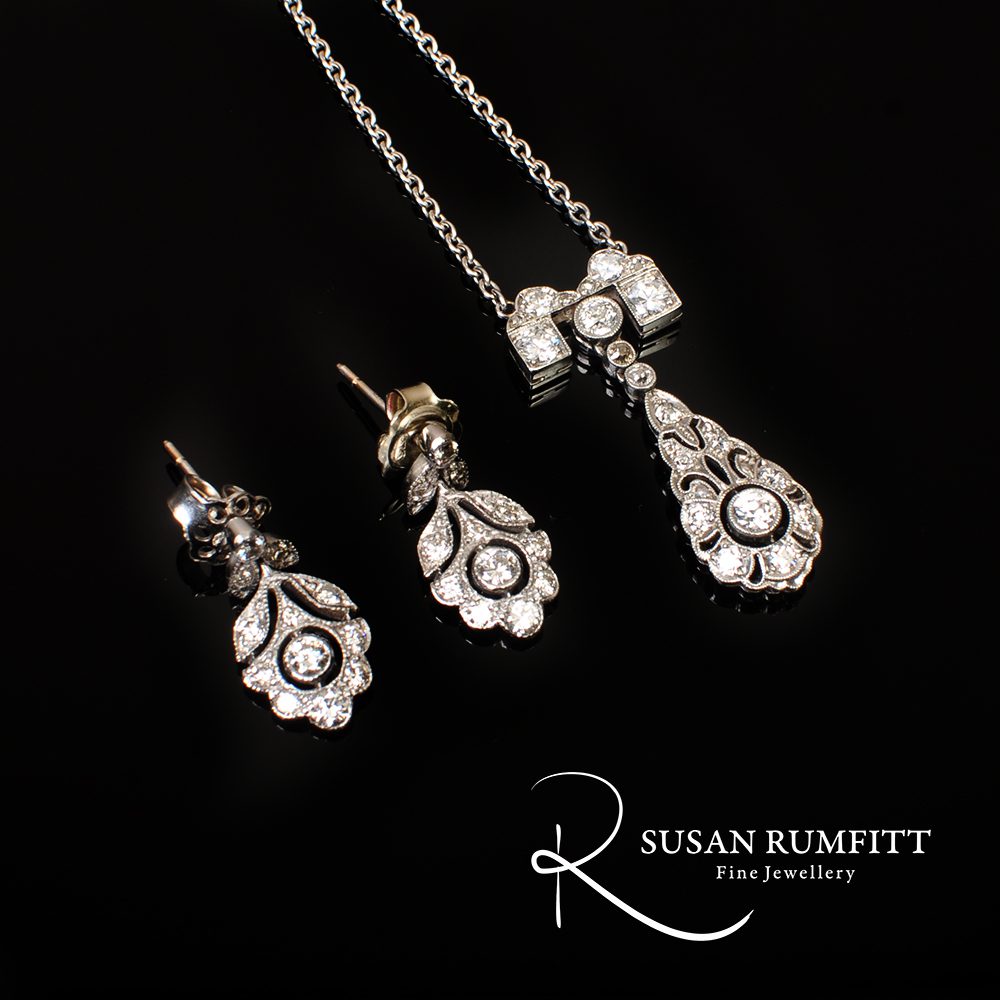 Real Diamonds 18K Fancy cut Marquise Diamond pendant set with Matching  Earrings
