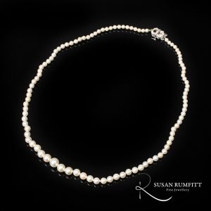 A Cultured Pearl Necklace on a Art Deco clasp, Circa 1920