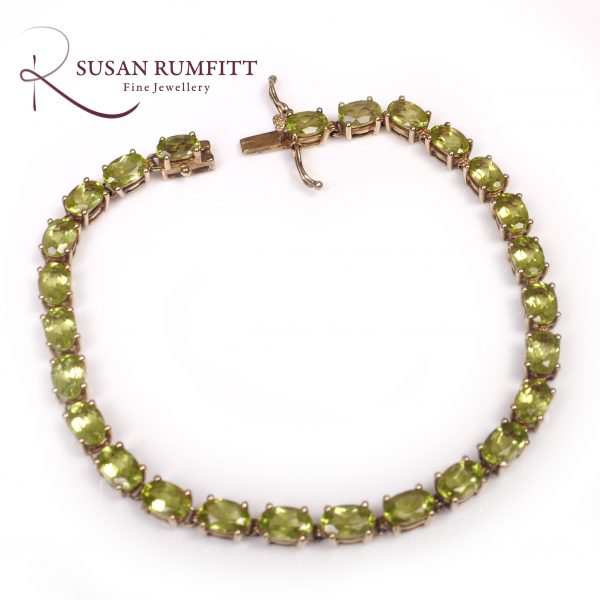 A Peridot Line Bracelet