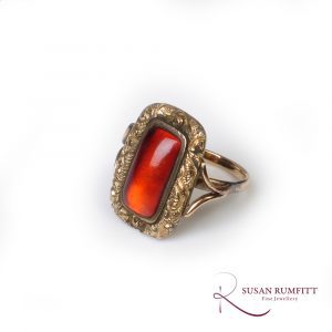A Georgian Amber Ring, Circa 1800