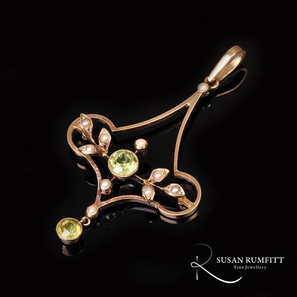 An Antique Peridot and Seed Pearl Pendant