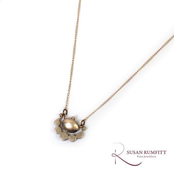 A Georgian Black Dot Paste Pendant Necklace