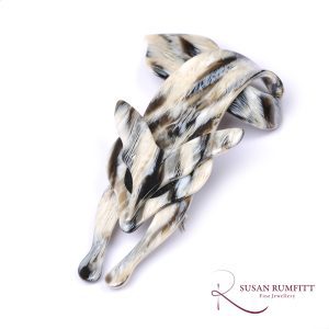 A Lea Stein Faux Horn Reynard Fox Brooch