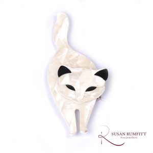 A Lea Stein Bacchus Cat Brooch