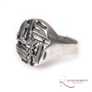 Kultateollisuus Ky, Finland; Brutalist Silver Ring, 1972