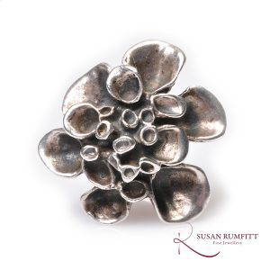 Hannu Ikonen for Valo-Koru, Finland; Silver Reindeer Moss Ring, 1987