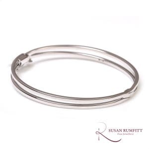 445V A White Gold Two Row Bangle
